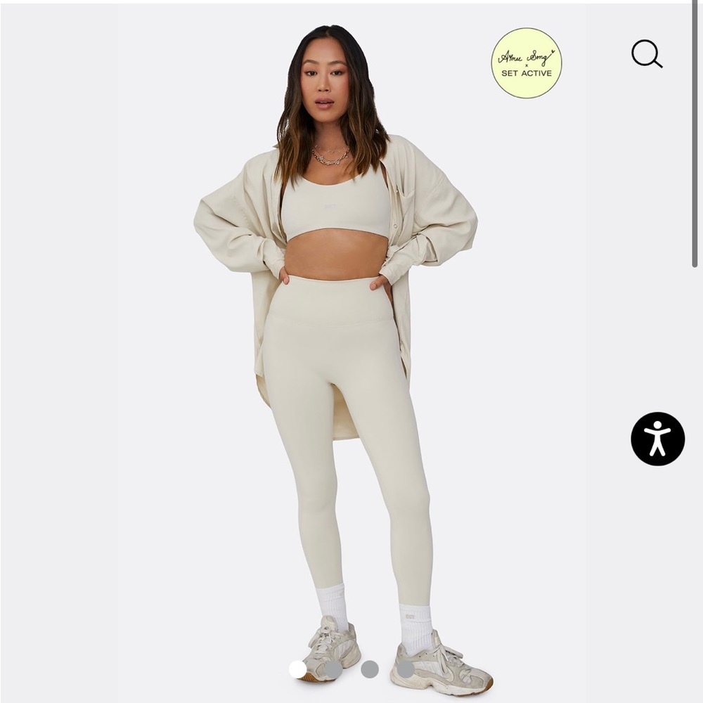 SET ACTIVE Aimee Collection Button Down in Crema